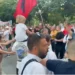 “Rama n’burg, Berisha n’burg”/ Tensione te selia e PD-së, përplasje mes protestuesve dhe demokratëve