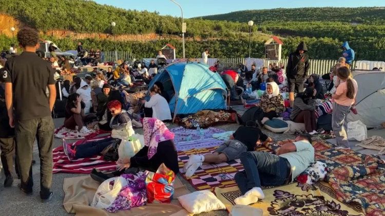 Një nga pelegrinazhet më të mëdha fetare në vend, mijëra besimtarë kalojnë natën në Kishën e Shna Ndout në Laç