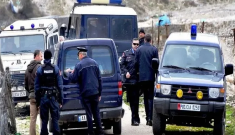 Të shtëna me armë zjarri gjatë një operacioni, vritet një efektiv policie dhe plagoset një tjetër në Korçë