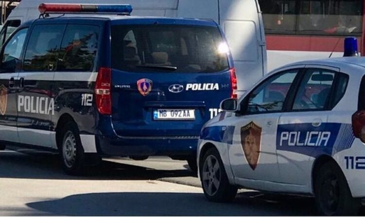 Tiranë/ U shkarkua nga puna, punonjësi godet me grusht drejtorin e Ministrisë së Mjedisit! (Emrat)