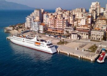 Largohet nga detyra drejtori i Portit të Sarandës, ja kush e zëvendëson