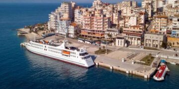 Largohet nga detyra drejtori i Portit të Sarandës, ja kush e zëvendëson