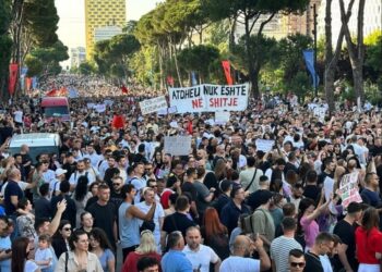 Financial Times: Resorti luksoz i planifikuar nga familja Trump shkakton protesta në Shqipëri