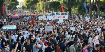 Financial Times: Resorti luksoz i planifikuar nga familja Trump shkakton protesta në Shqipëri