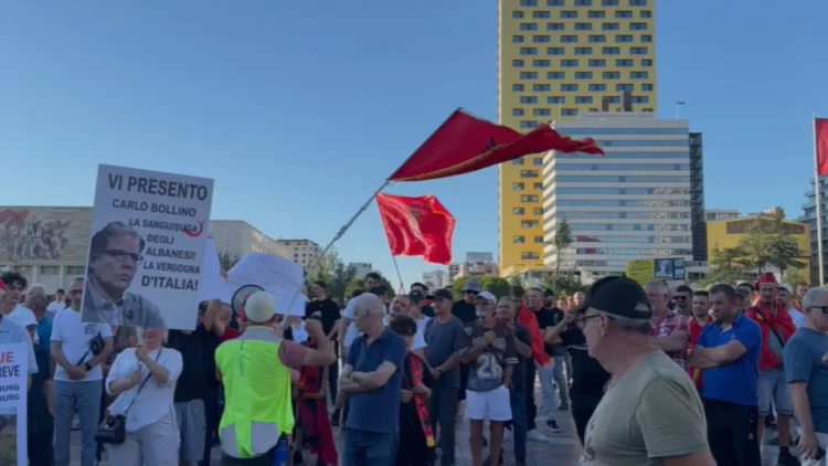 Lideri i protestës Arben Kola: Mos shkoni në mitingun e PS-së, kujdes provokimet