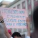 Protestuesit akuzojnë policinë për ‘taktika intimidimi’ me procedimet masive