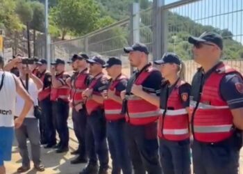 Rikthehen protestat në Rrjoll, Bashkim Ulaj rrethon sërish zonën ku do të ndërtojë resortin