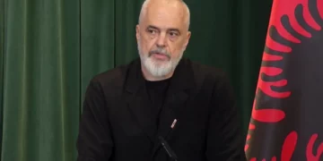 Ngjarja e rëndë në Maliq, kryeministri Rama shpall ‘Dëshmor i Atdheut’ efektivin e vrarë: Ndëshkim maksimal për autorin