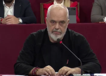 Dhuna barbare në Zvërnec/ Rama: Të revoltuarit i mirëkuptoj, unë do bëja dhe më keq
