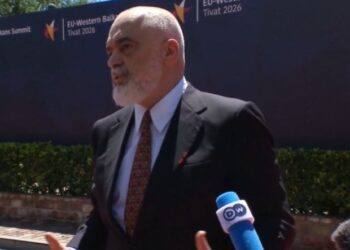 Kryeministri Rama zbulon nga Mali i Zi edhe një grup armiqësor: Pas protestave të Zvërnecit qëndrojnë iranianët!