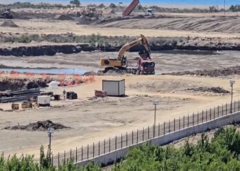 Mure të larta dhe tela në Rrjoll, banorët ngrihen sot në protestë kundër resortit të Bashkim Ulajt
