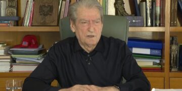 Luftë hibride nga Greqia? Idiotësi e Ramës! Tentoi të fuste në kurth vajzën dhe dhëndrin e Trump