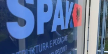Vetëdorëzohet Rama, SPAK e akuzon për pastrim parash të grupit kriminal
