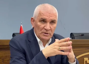 “Emërimi i administratorit, i paligjshëm”/ Rektori i Universitetit të Shkodrës i jep dorëheqjen Kumbaros