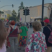 Protesta, atraksion turistik/ Grupi i francezëve i bashkohet tubimit para Kryeministrisë