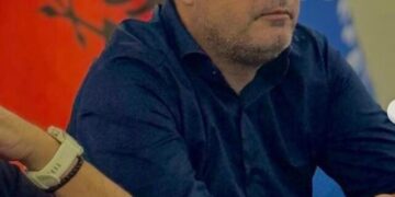 Në UKT nuk pyetet më për eksperiencë, por “nga je?”, kush eshte koordinatorja e preferuara e drejtorit Shoshi…