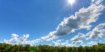 Moti sot: Temperaturat deri në 31°C, por reshje të izoluara në disa qarqe
