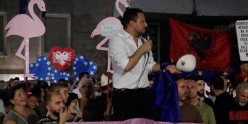 Shuplakë ndërkombëtare për Ramën: Nuk keni pse e duroni diktaturën! Mjaft me korrupsion