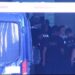 Sulmet me vezë e gurë ndaj deputetëve e policëve/ Prokuroria kërkon burg për 3 nga 21 protestuesit, vijon seanca