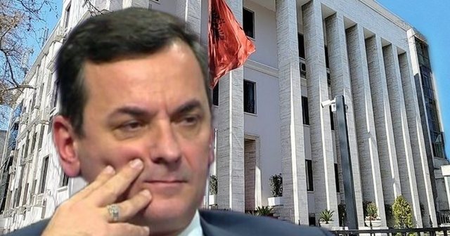 “Diplomacia e artë” e vajzës së Sokol Sadushit/ Një dosje me prona, depozita dhe miliona