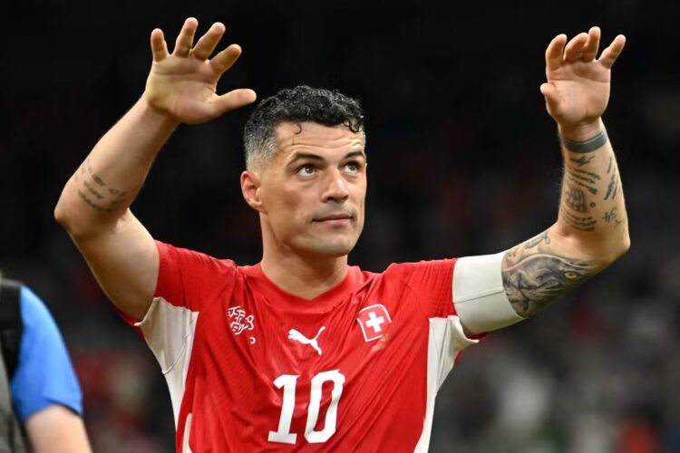 Historia e Granit Xhakës, lideri shqiptar i Zvicrës: Që 4 vjeç u mësova të udheheq!:
