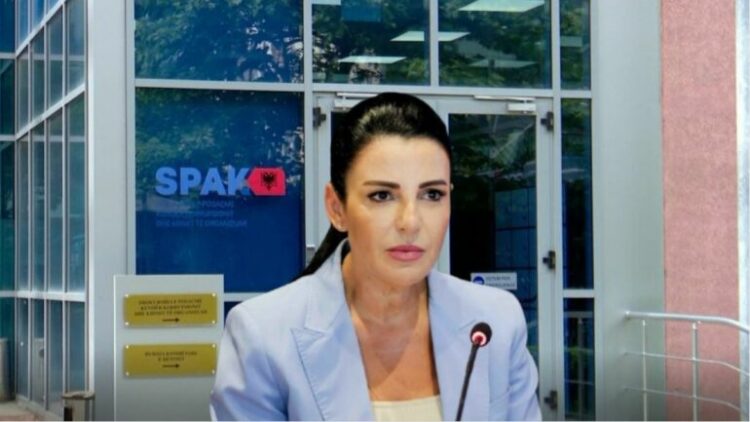 Gjykata e Lartë lë në fuqi pezullimin nga detyra të Belinda Ballukut! SPAK e akuzon për korrupsion dhe pastrim parash