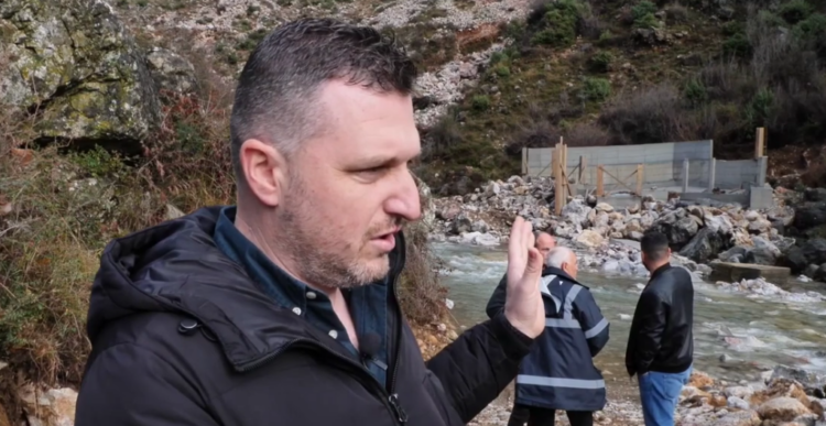 Besmir Lesha i Ujësjellësit Shkodër s’paguan sigurimet e punonjësve, 2 tendera në një ditë: 2.7 MLD lekë kushos së ish-deputetit, 2.4 MLD lekë Ndoc Kullës, nën hetim nga SPAK