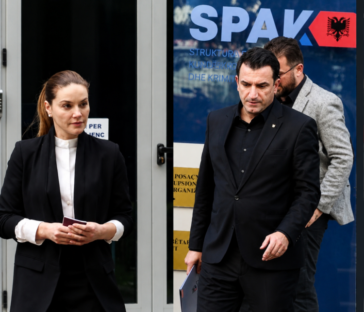 E pushuan nga puna! Bashkëpunëtorja e drejtësisë në dosjen e Veliaj: Veprova me urdhër të Ajola Xoxës