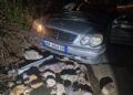 Aksident tragjik në Librazhd/ Guri shkëputet nga mali dhe i bie sipër makinës, humb jetën drejtuesi i mjetit