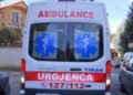 Korçë/ I moshuari hidhet nga kati i tretë i banesës, humb jetën