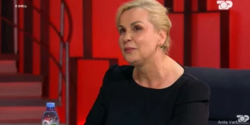 “Ai vazhdon të jetojë në çdo segment të kohës sime”/ Regjisorja Anila Varfi rrëfen mes lotëve humbjen e të vëllait