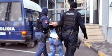 Arrestohen në Durrës dy persona me rrezikshmëri të lartë, ishin në kërkim nga autoritetet maqedonase