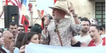 “Jo dominimit të njërës palë tek Komiteti i protestës”/ Lubonja: Përbashkues qëllimi për largimin e Ramës