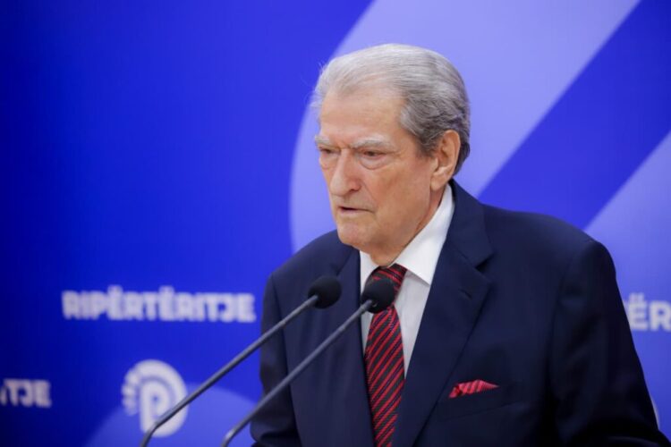 Rama dha 4 mln euro për Kanye West, Berisha: Biletat s’janë shitur, punonjësve do u mbahen lekët nga rroga
