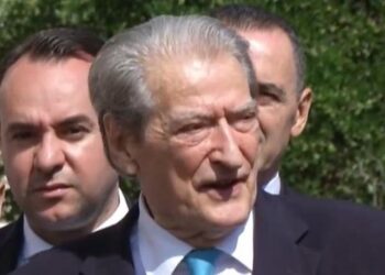 Berisha kërkon shkrirjen e Kuvendit: Të hapet rruga për zgjidhjen që kërkon rinia dhe qytetarët shqiptarë