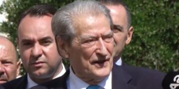 Berisha kërkon shkrirjen e Kuvendit: Të hapet rruga për zgjidhjen që kërkon rinia dhe qytetarët shqiptarë