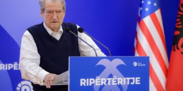 Berisha: Ermal Beqiri dhe Ergys Agasi nuk u shpallën në kërkim ndërkombëtar, ata blenë avionë private për të udhëtuar në Europë