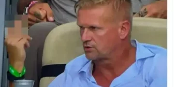 Babai i Haaland bën skandal në tribunë, shpërthen në të shara dhe gjeste kundër lojtarëve të Anglisë