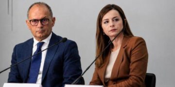 Ishte pezulluar nga Rektori/ Gjykata Administrative kthen në detyrë Dekanen e Fakultetit të Drejtësisë, Dorina Hoxha