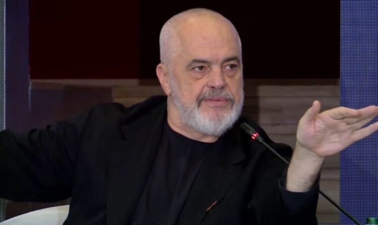 Rama nuk i ndal sulmet ndaj protestuesve: Nën koren e zezë janë mbledhur dështakët dhe zemërakët