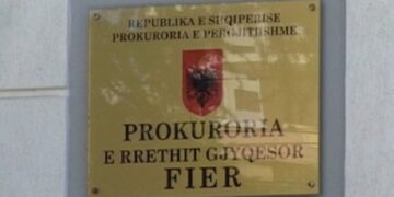 Rrjet prostitucioni në Fier/ Prokuroria çon për gjykim brazilianen dhe tutorin e saj