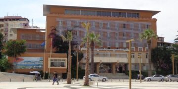 Sekuestrohen 53 mijë m2 tokë, Gjykata e Durrësit jep masën e sigurisë për 12 personat e ASHK-së