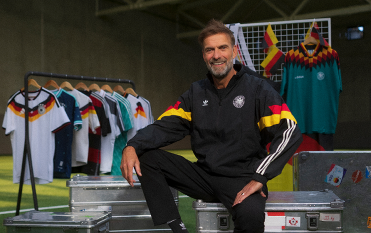 Zyrtare/ Epokë e re për kombëtaren e Gjermanisë, prezantohet trajneri Jurgen Klopp
