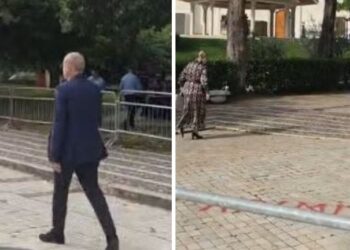 Kuvendi “blindohet” me gardh metalik, deputetët e PS shmangin protestuesit dhe shkojnë më herët në seancë