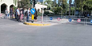 ‘Blindimi’ i Kuvendit, Bardhi: Akt i papranueshëm! Askujt nuk i rrezikohet jeta nga qytetarët që protestojnë