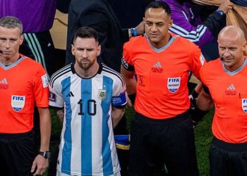 ‘Shpërthejnë’ mediat angleze: Messi merr arbitrin e preferuar për përballjen në gjysmëfinale