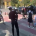 “Hajdut! Hajdut!”/ Protestuesit godasin me vezë makinën e ministrit