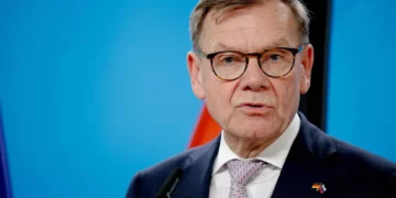 Ministri i Jashtëm gjerman: Hapja e grupkapitujve nuk do të thotë se janë mbyllur, s’ka integrim pa standarte