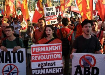 Tension në Turqi para Samitit, mbi 100 të arrestuar në protestat kundër NATO-s