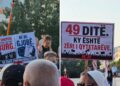 Protestat në Tiranë, pankartat ironizuese ndaj qeverisë